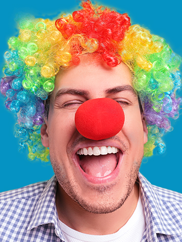 Sample of a card photo with a person wearing a clown costume
